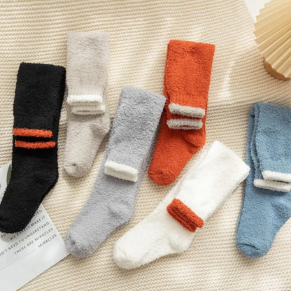 Chaussettes hautes au-dessus du genou pour femmes, chaussettes en peluche pour dormir à la maison, chaussettes de sol longues, chaussettes de cuisse hautes, chaussettes amusantes, chaudes, sourire, solide, hiver, Jk Gallery Cadeaux