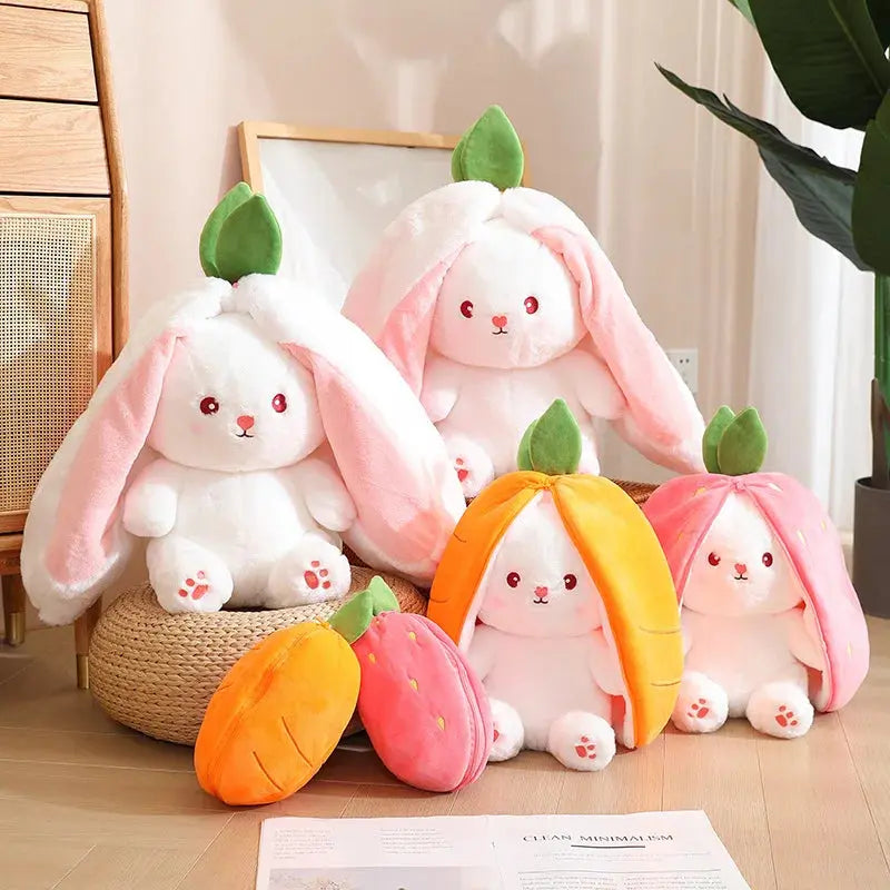 Peluche en Lapin Mignon en enveloppé de Fraise ou Carotte 20-45cm Gallery Cadeaux