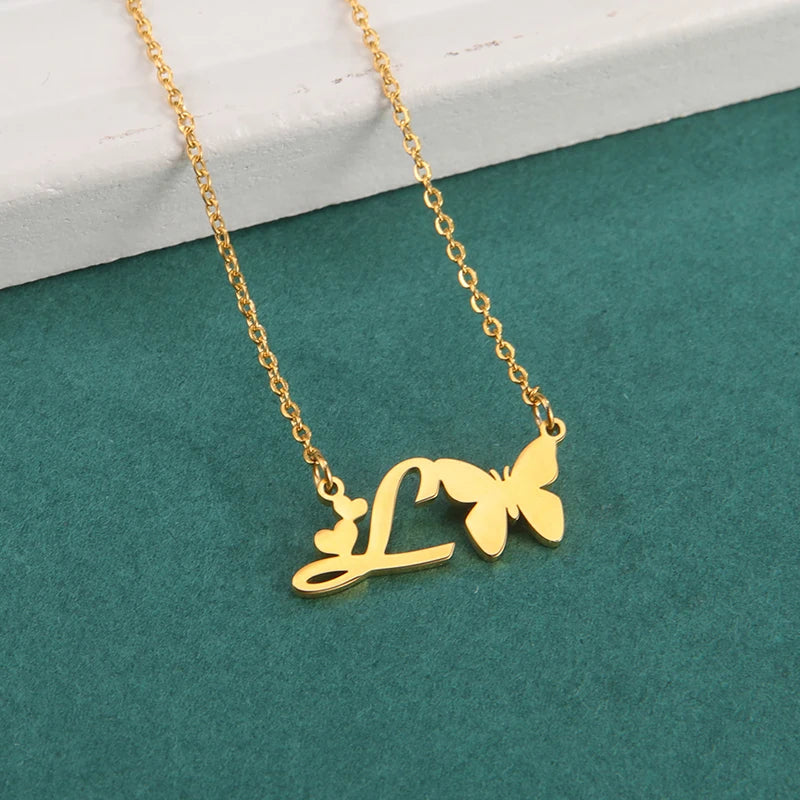 Collier Pendentif Lettre Papillon Élégant en Acier Inoxydable