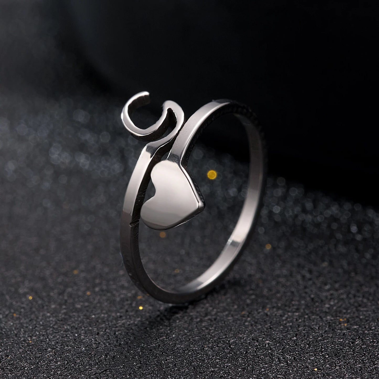 Bague Ajustable En Initial du Nom pour Homme et Femme en Acier Oxydable Gallery Cadeaux