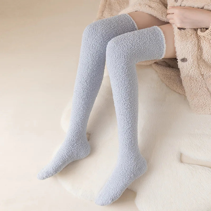 Chaussettes hautes au-dessus du genou pour femmes, chaussettes en peluche pour dormir à la maison, chaussettes de sol longues, chaussettes de cuisse hautes, chaussettes amusantes, chaudes, sourire, solide, hiver, Jk Gallery Cadeaux